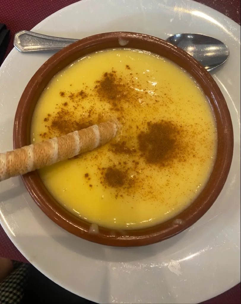 Ester Medina_Restaurante Merche_Trazo_review