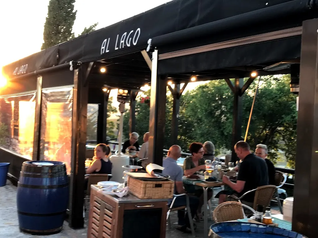 Al Lago Restaurant_Grazalema_slider_image_1