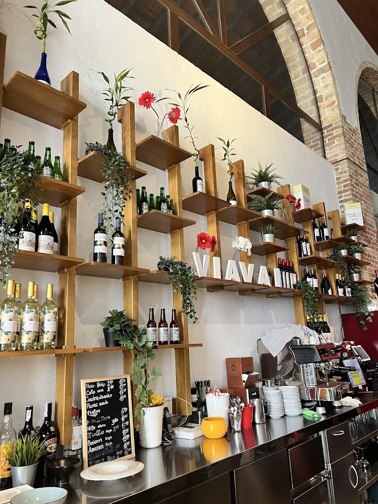 J M_Viavai Gastrobar_Chiclana de la Frontera_review