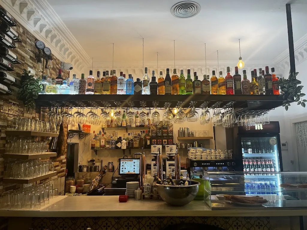 Taberna El Artex_Trazo_slider_image_1