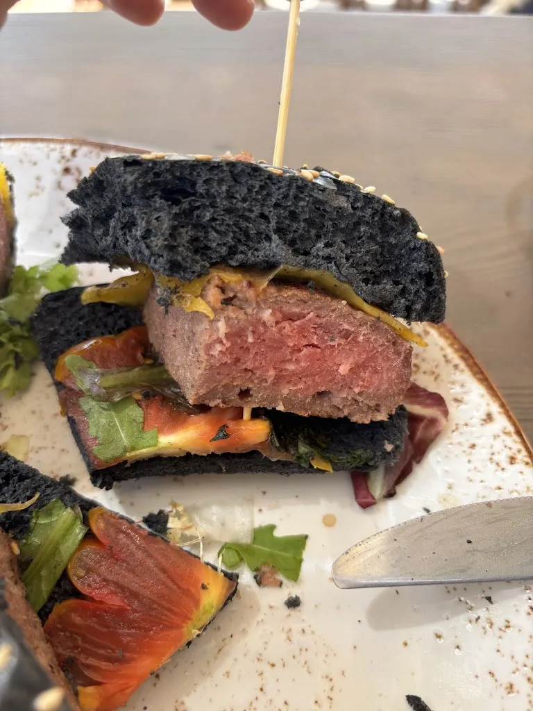 Ben Cornelison_VAVÁ Playa - La Barrosa_Chiclana de la Frontera_recensione