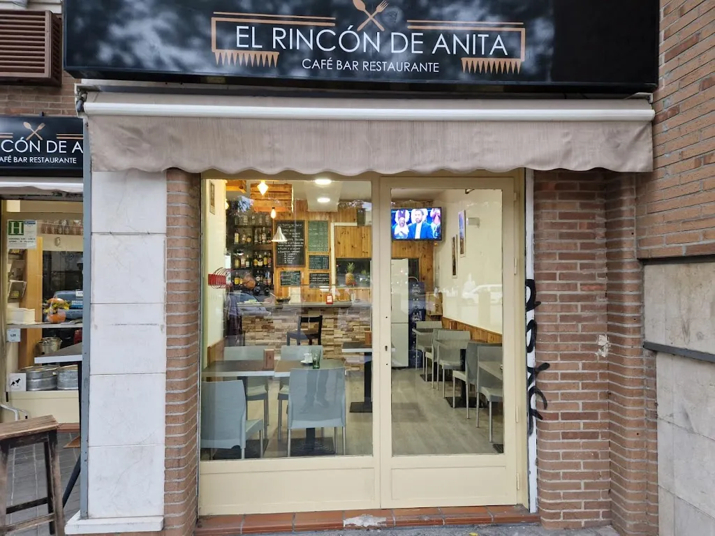 El Rincon de Anita restaurant in Trazo