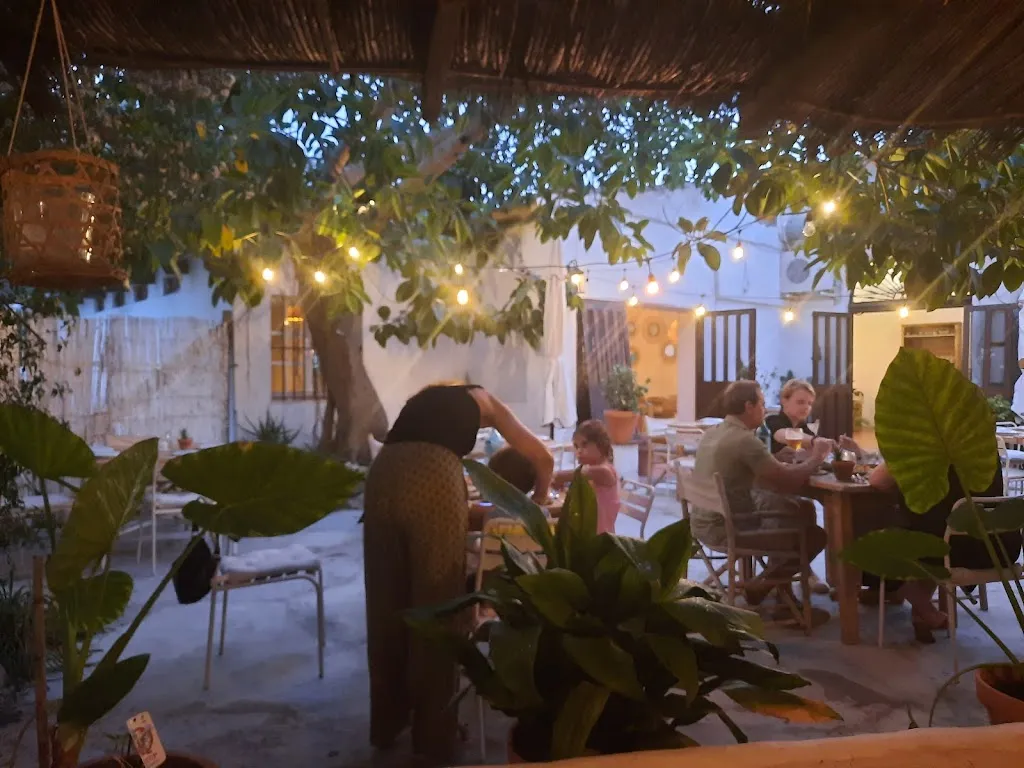 Charlie Calladine_Restaurante Flor de Tuna_Chiclana de la Frontera_review