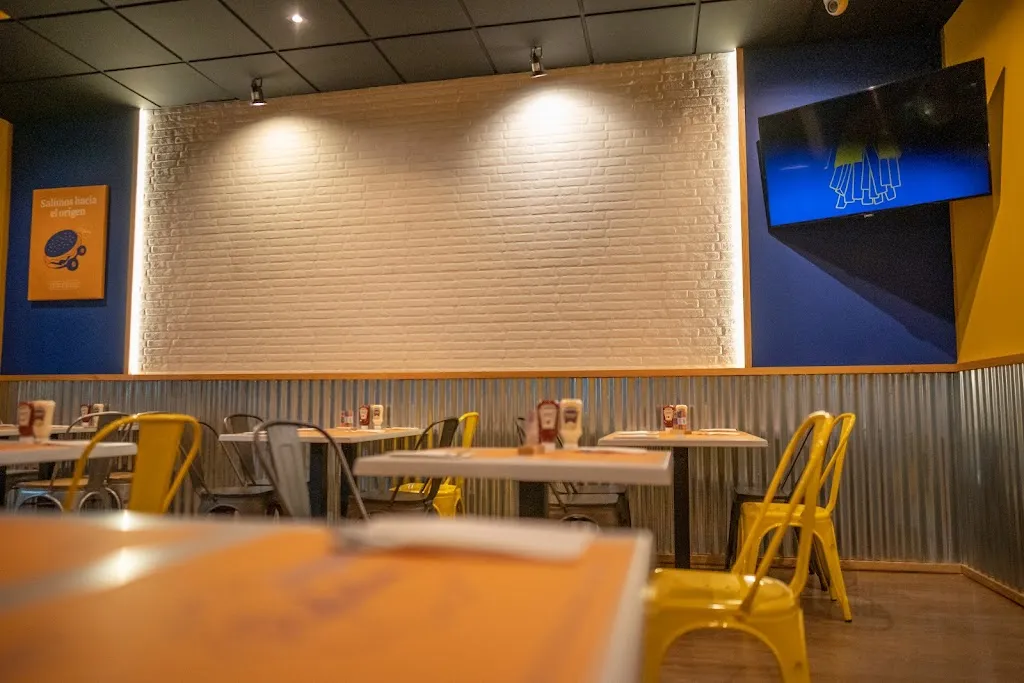 Nómadas Grill restaurant in Chiclana de la Frontera