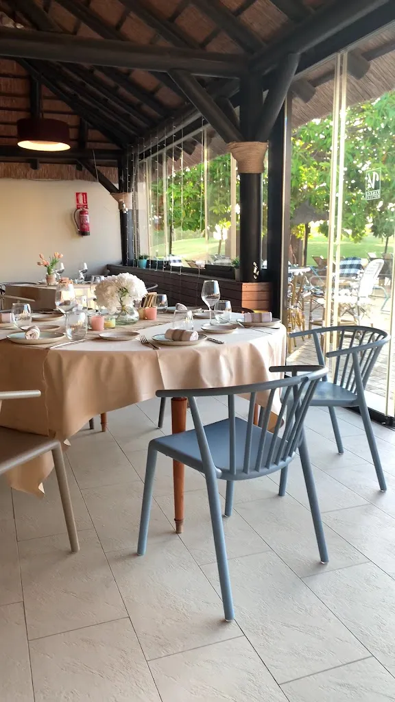 Jesus G. L._Mercado Night & Grill_Chiclana de la Frontera_review