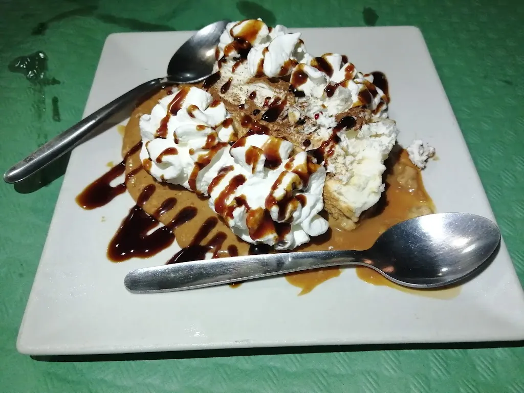 Eva Sevilla_Restaurante Camping Los Alcornocales_Jimena de la Frontera_review