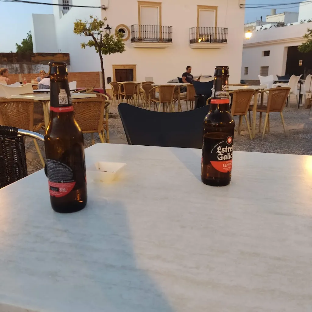 francisco jesus perez gonzalez_Cervecería la placita_Paterna de Rivera_review