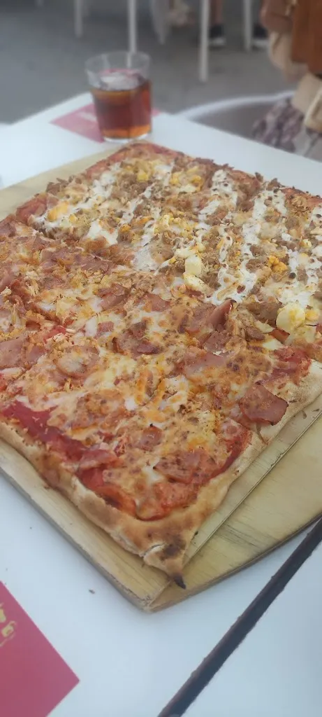 Juan HG_Pizzeria El Llanito_Paterna de Rivera_review