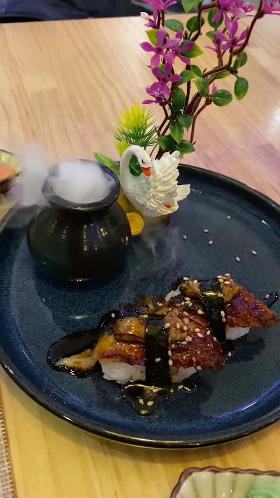 K Black_Restaurante Sakai_Trazo_review