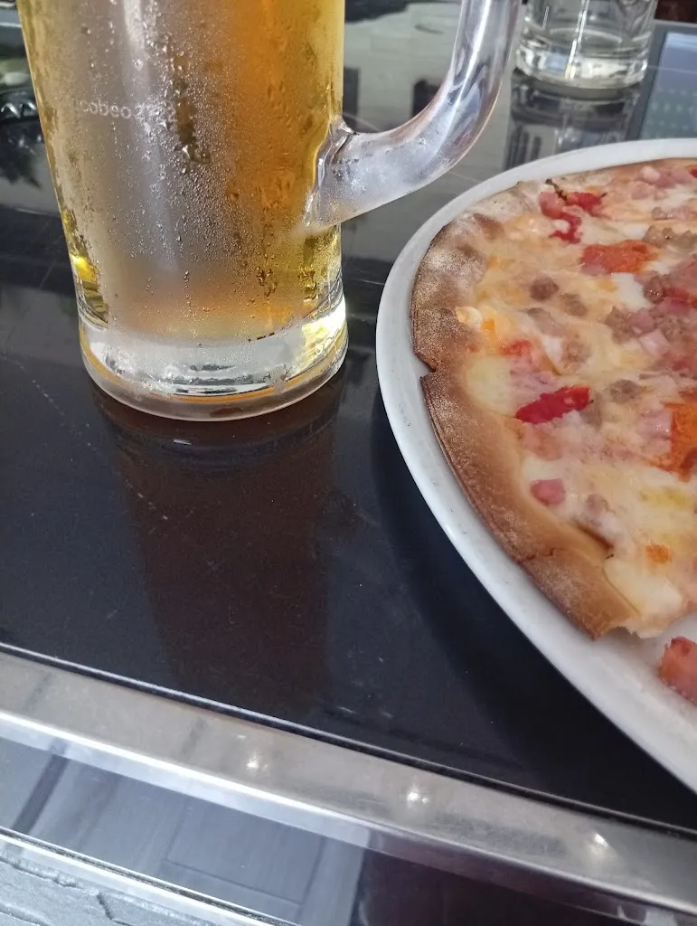 Deividas Kolesovas_Asador Pizzería La Familia_Medina-Sidonia_review