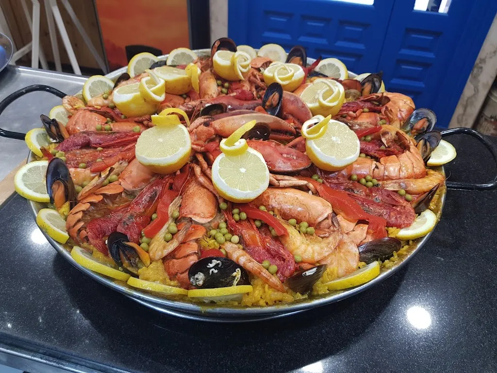 Restaurante La xunta_Trazo_slider_image_3