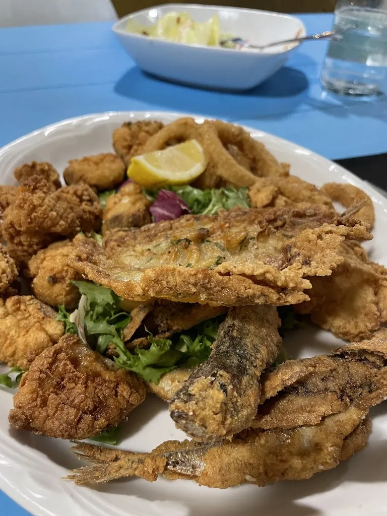 Smooth Traveller_Restaurante Puerto Chico_Línea de la Concepción La_review