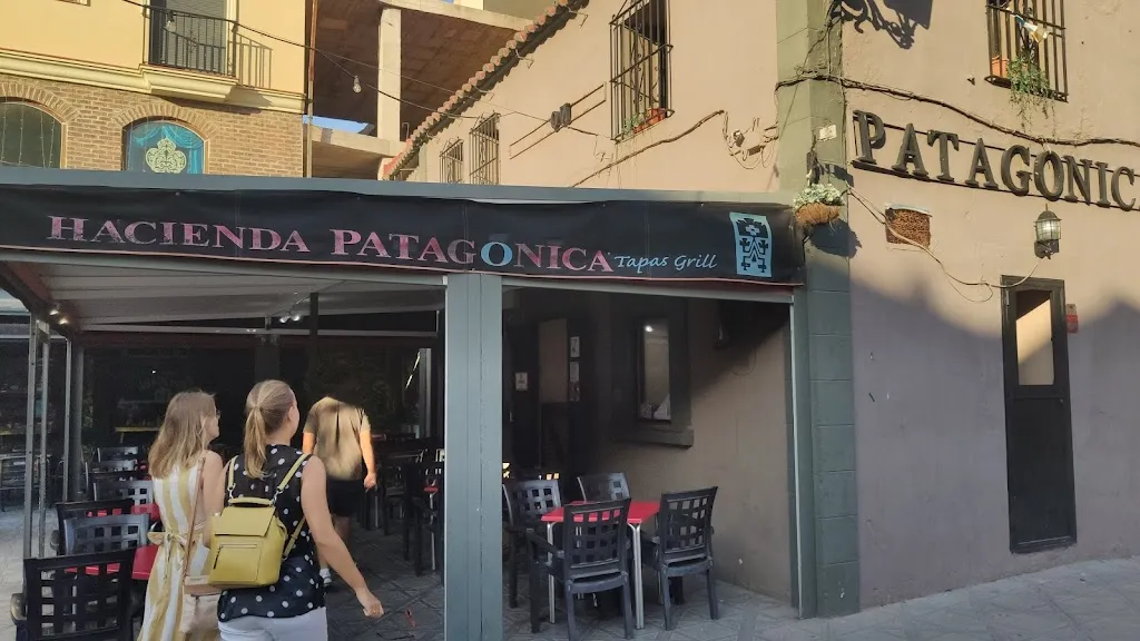 Restaurante de Carnes Hacienda Patagonica restaurant in Línea de la Concepción La