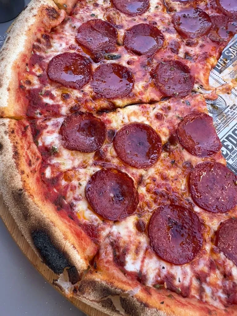 Viva La Pizza_Línea de la Concepción La_slider_image_2