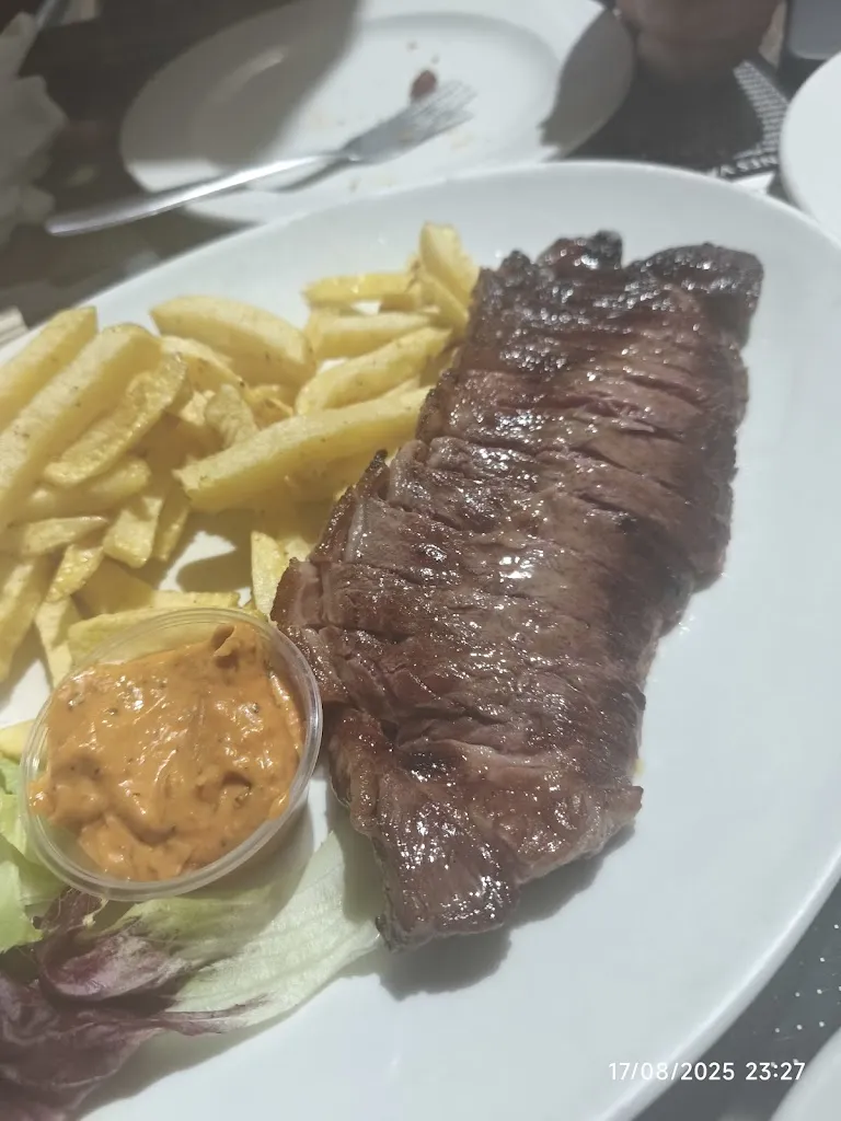 Ely Amiel_Meson La Serrana_Línea de la Concepción La_review