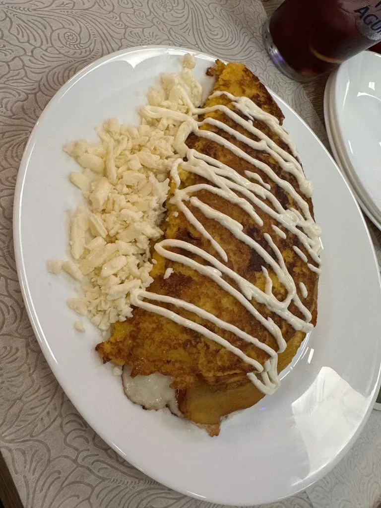 ALEX AG_¡Qué Antojos! Venezuela food_Trazo_review