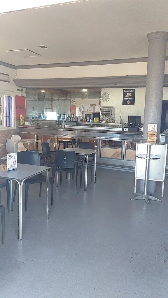 Restaurante bar le miramar_Línea de la Concepción La_slider_image_2