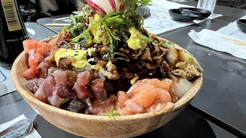 Peter B_TOKYO SUSHI BAR_Línea de la Concepción La_review