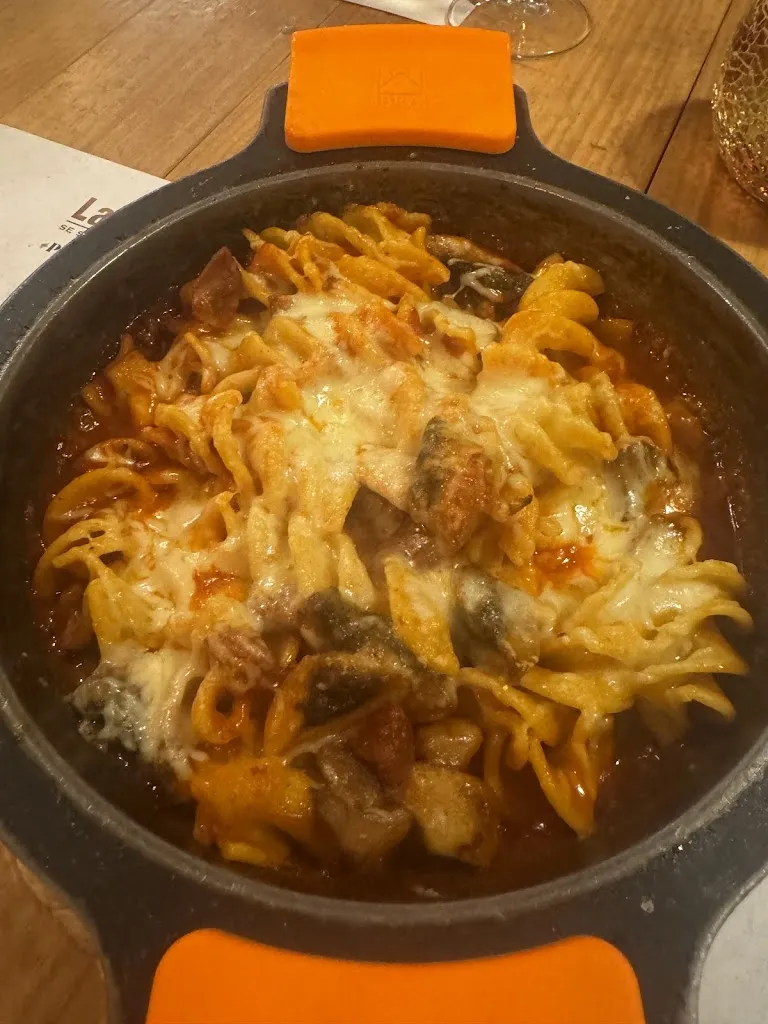 Maria Muga_La Mafia se sienta a la mesa_Jerez de la Frontera_review