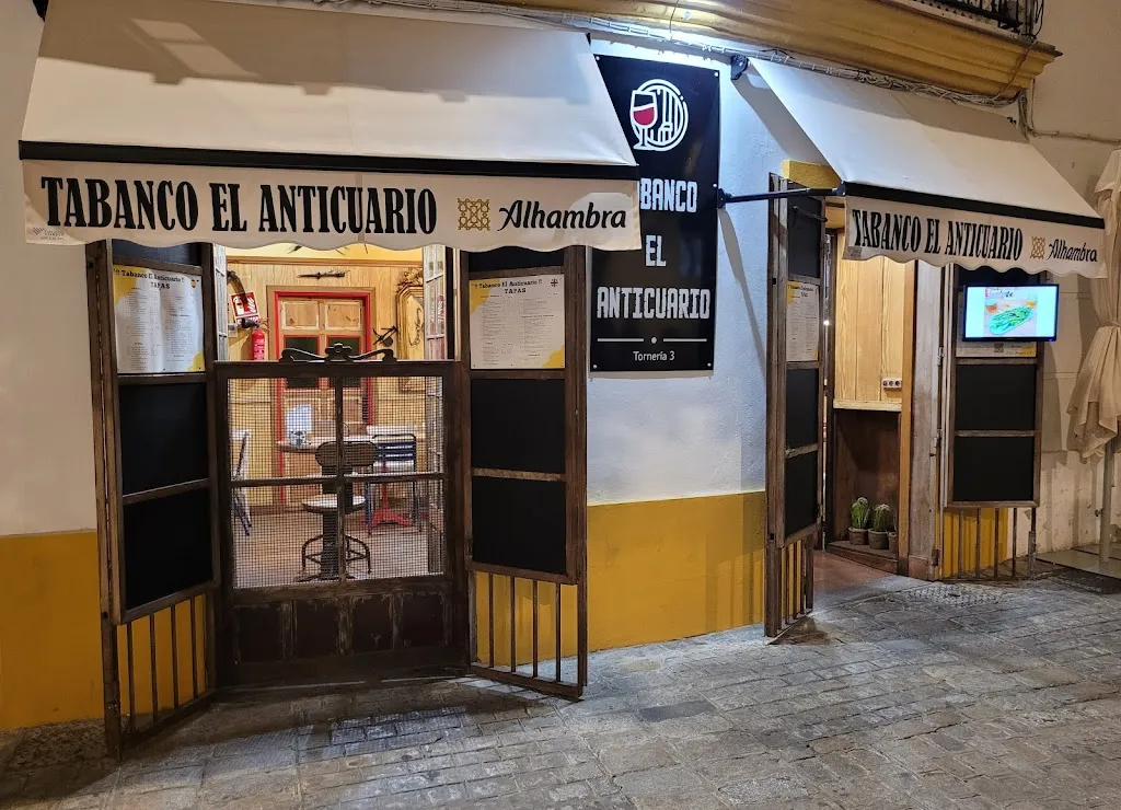 Tabanco El Anticuario_Jerez de la Frontera_slider_image_1