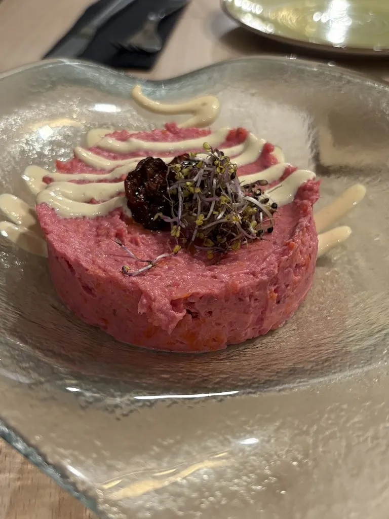 afra lerma_Apostasía Bar_Trazo_review