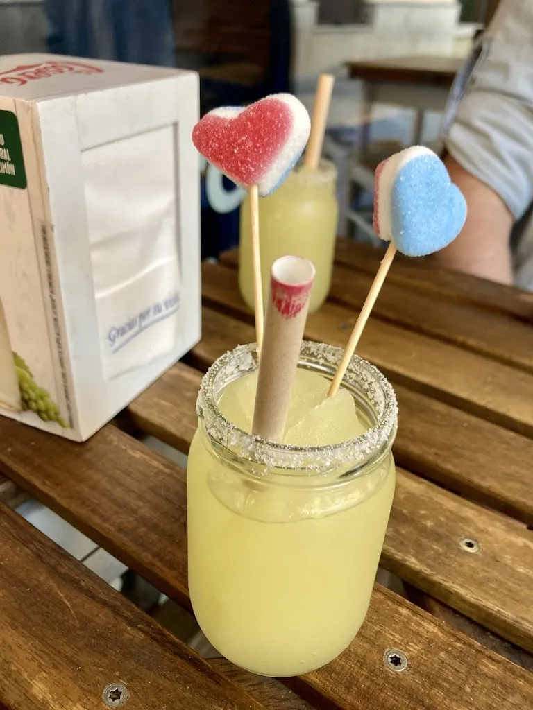 Paola Mercogliano_Chiguagua CASA FELIZ_Jerez de la Frontera_review