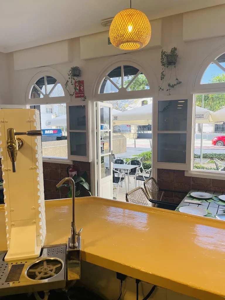 Restaurante Hola Beirut restaurant in Jerez de la Frontera