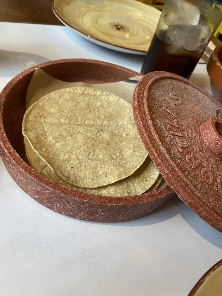 Menu_Órale Un Pedacito_Trazo_immagine_9