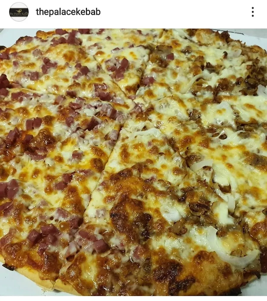 The Palace kebab restaurant in Prado del Rey