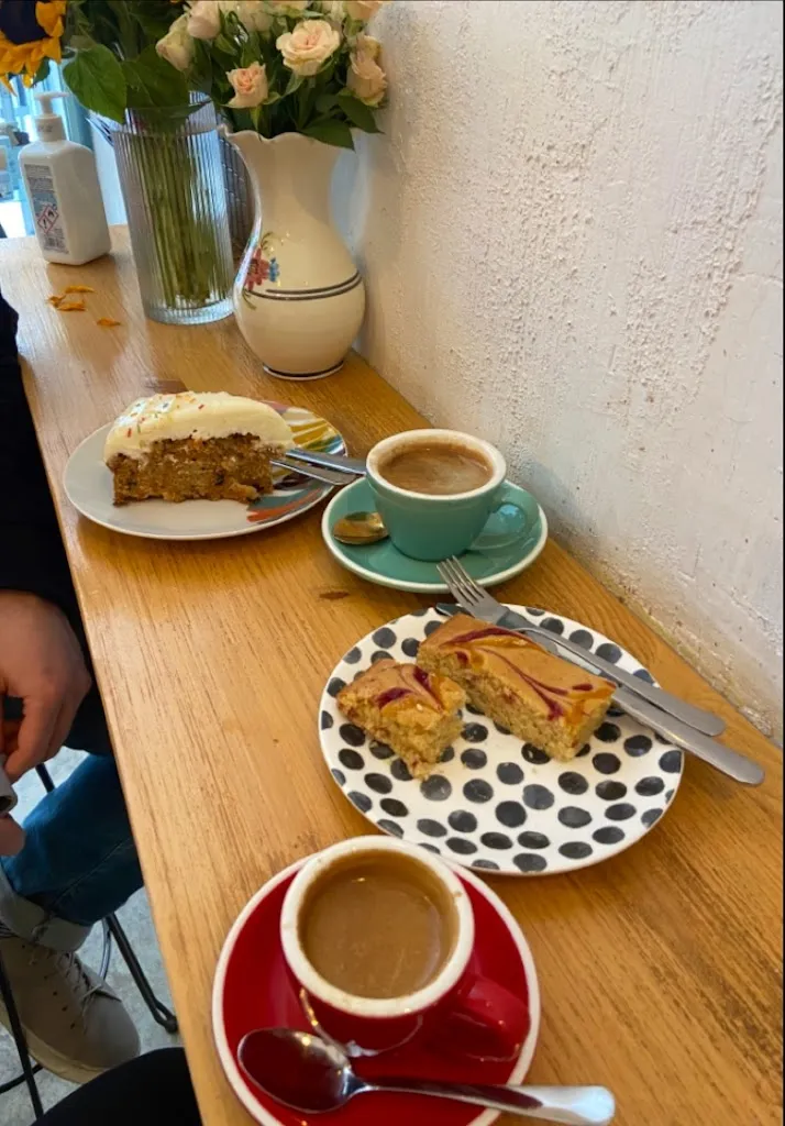 Katie_Maceta Café_Trazo_review