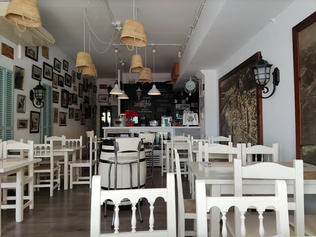 Bodeguita Mi Pueblo ristorante a Olvera