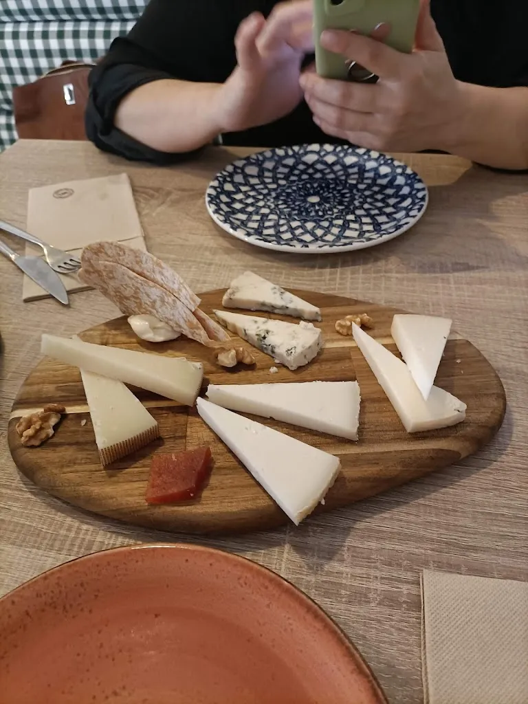 Menu_La Tarara Neotaberna_Olvera_image_4