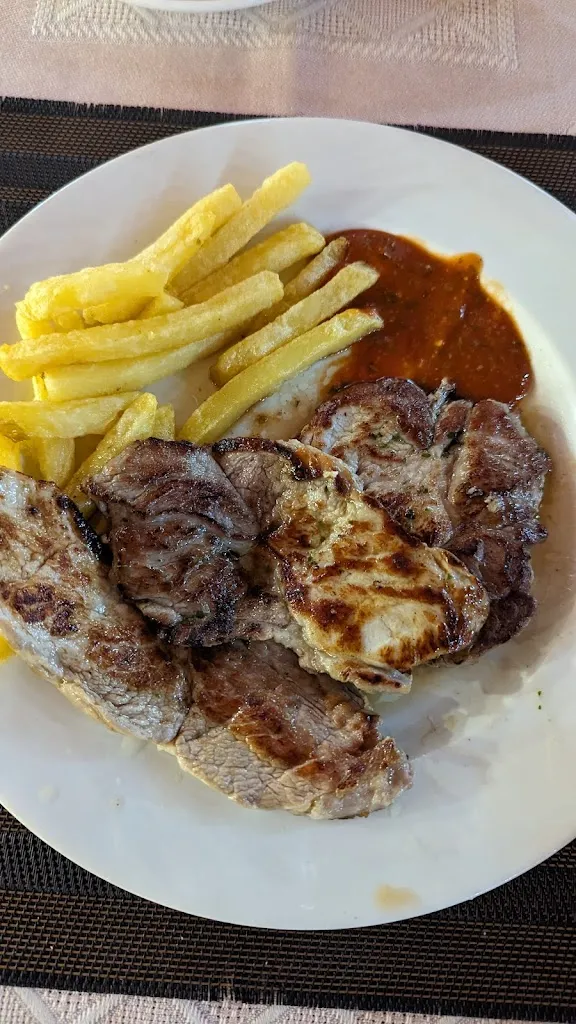 Mesón Fuente Del Pino_Olvera_slider_image_2