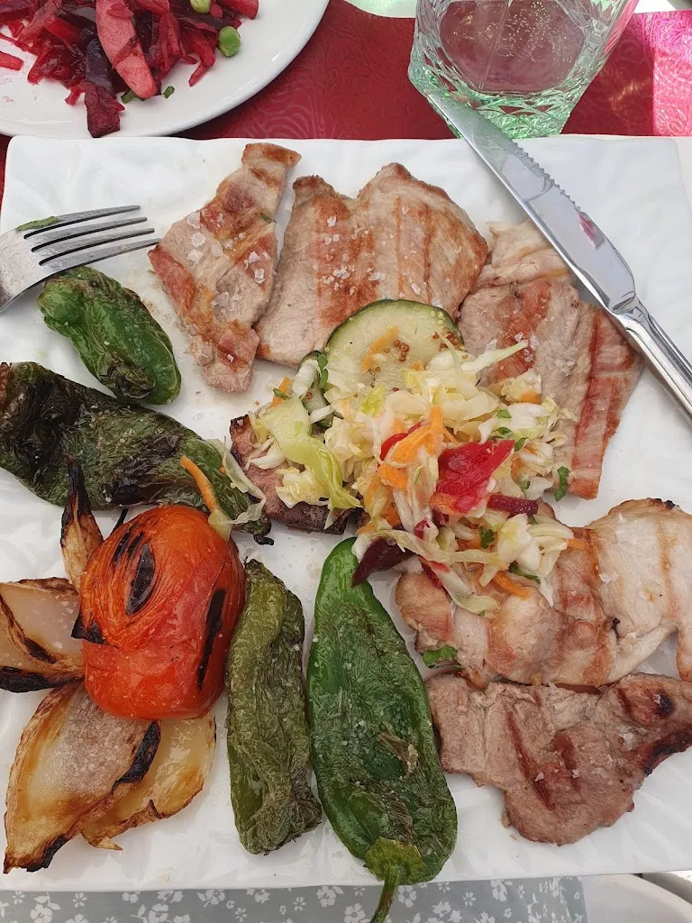 Susanne W Smith_Bar Pimentel/restaurante Aire_Olvera_review