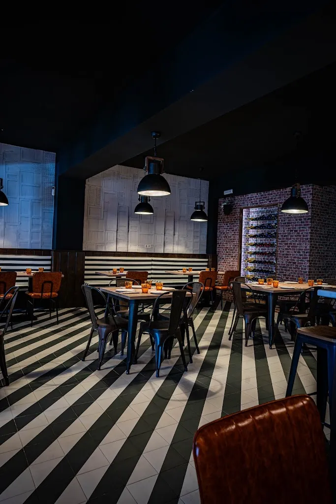 La Cervecería de 118_Olvera_slider_image_2