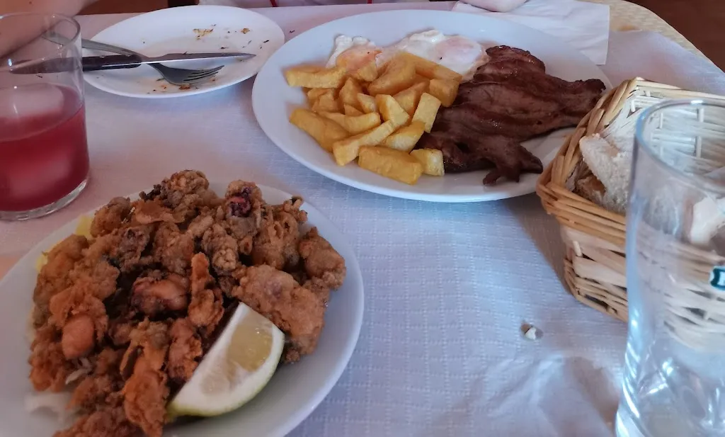 Papas con huevo y chorizo en Olvera_Olvera_slider_image_1