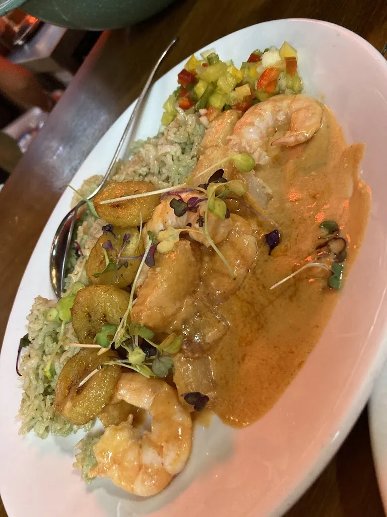 Elisabetta Borzini_Casa Jaguar Café | Mercado San Fernando_San Fernando_review