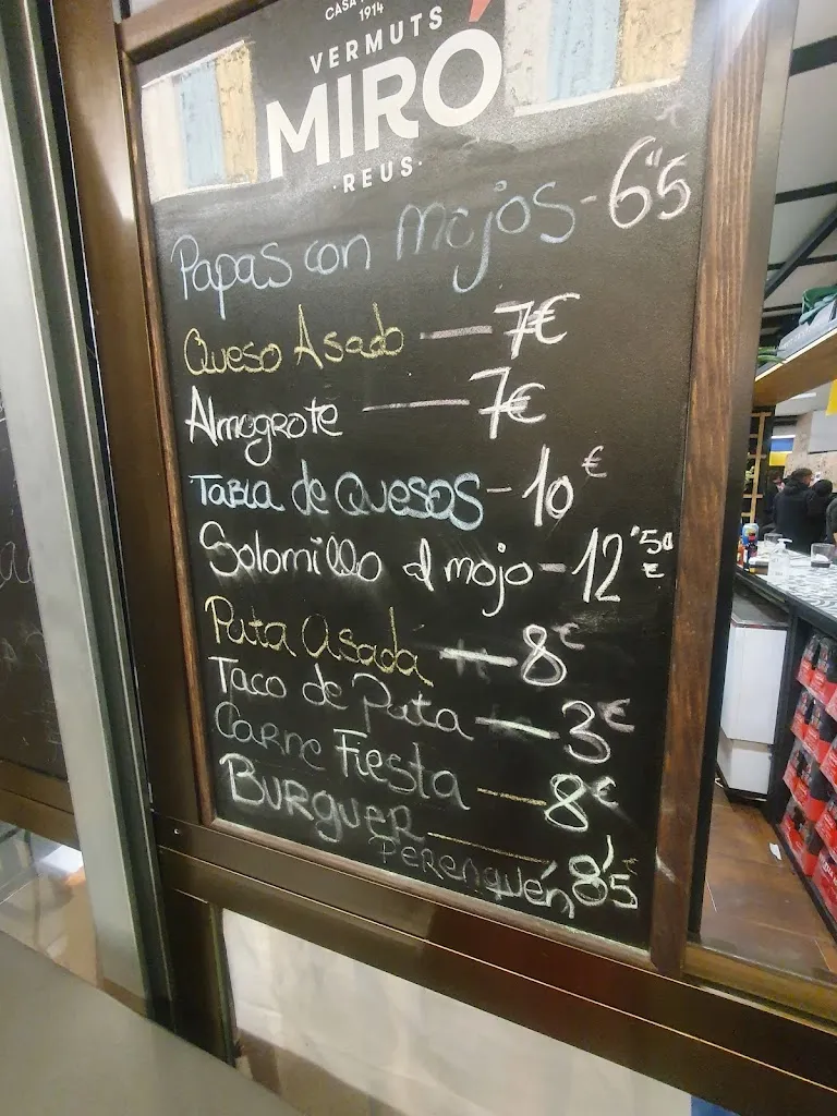 Menu_El Perenquén. Canary Street Food. Comida canaria._San Fernando_image_4