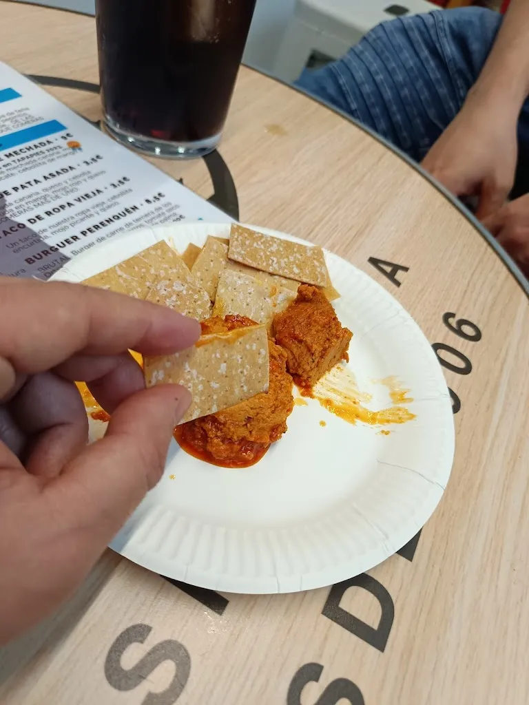 Menu_El Perenquén. Canary Street Food. Comida canaria._San Fernando_image_6