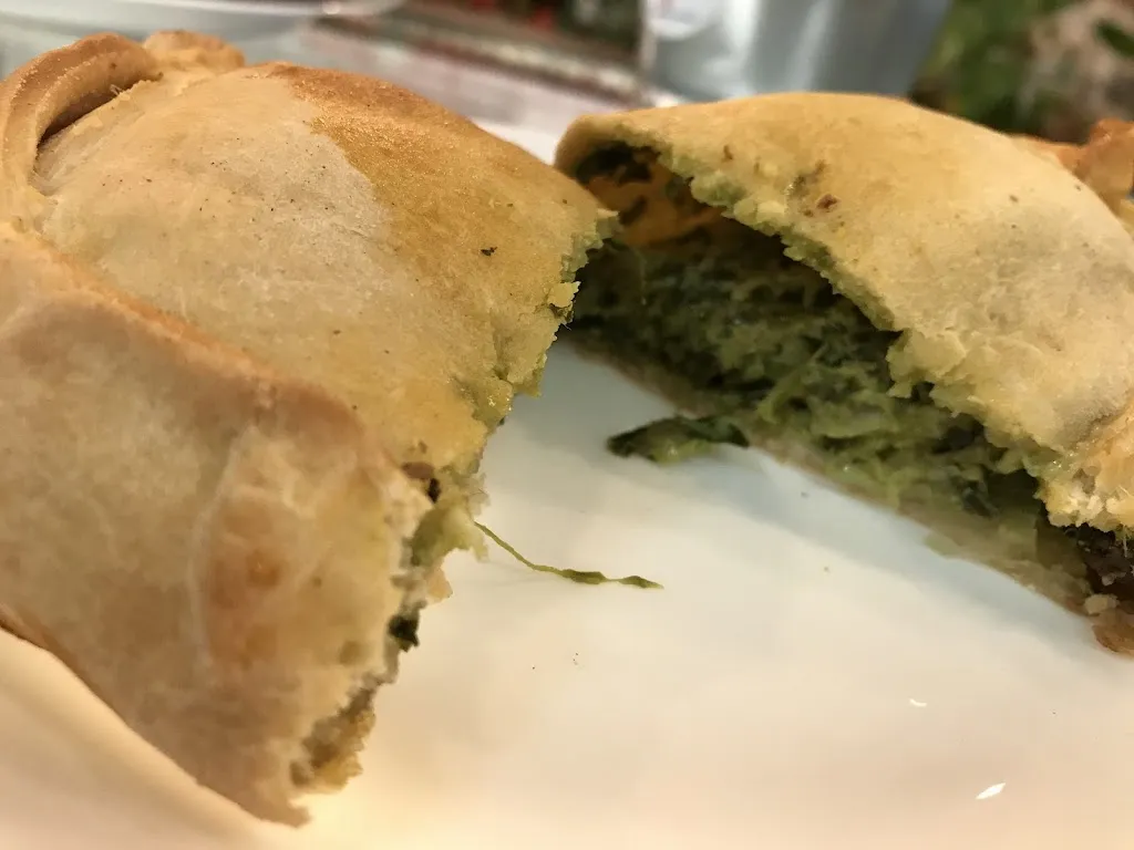 Kati Bell_La Guatona_San Fernando_review