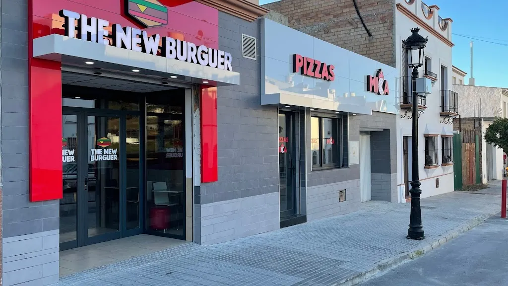 Pizzas MiCa restaurant in Puerto Serrano