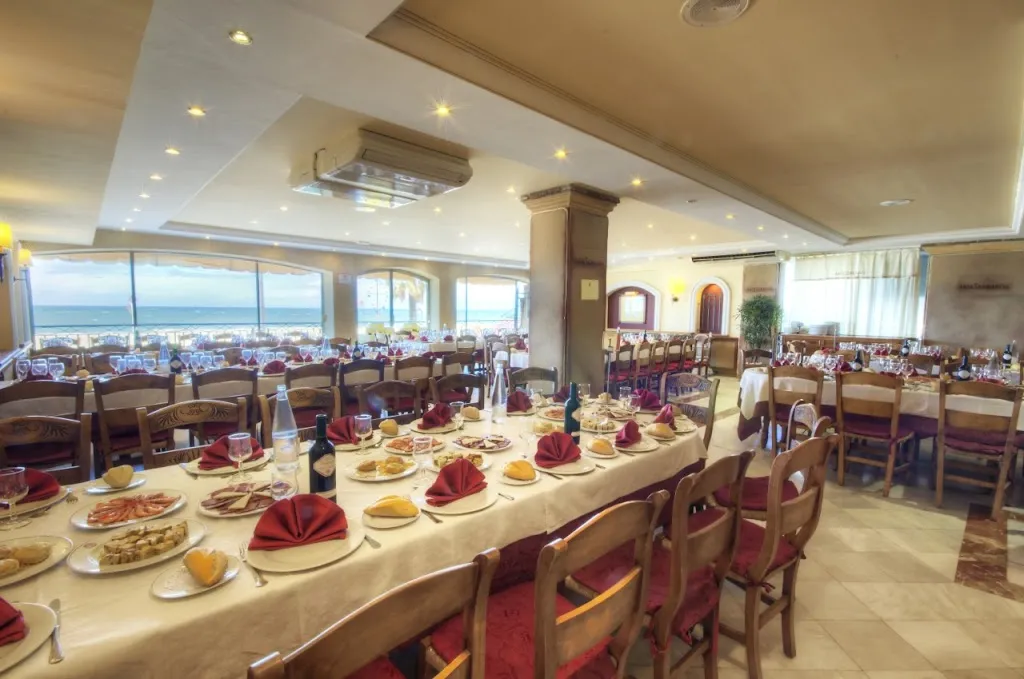 Restaurante Arte Serrano ristorante a Puerto Serrano