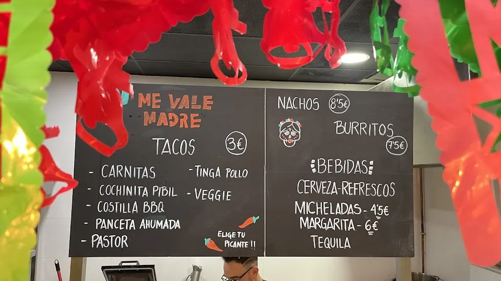 Menu_Me vale madre_Trazo_image_3