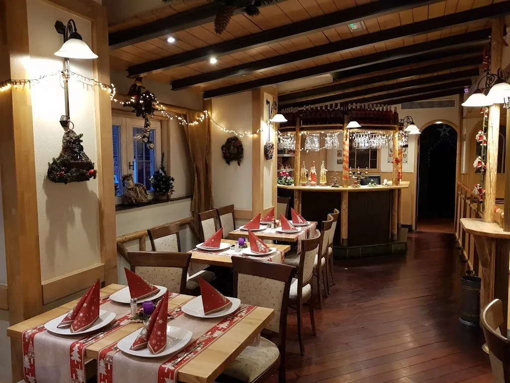 Restaurante - Cervecería Fass Concha Espina ristorante a Trazo