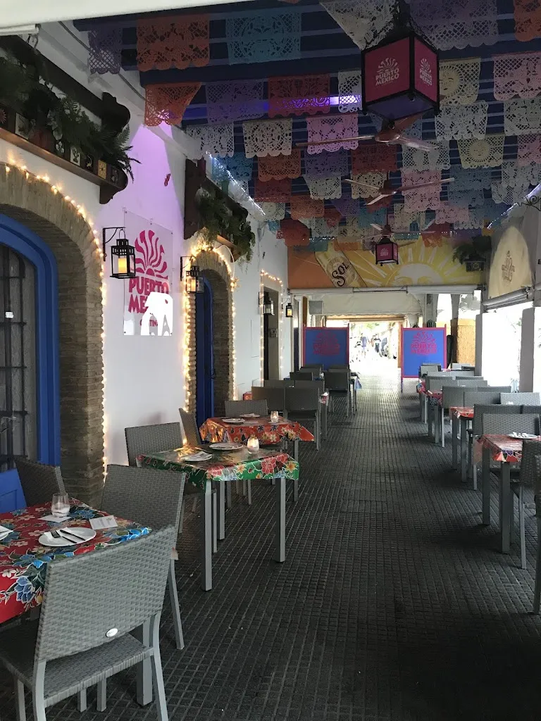 Stefanie Adams_Cantina Puerto México_Puerto de Santa María El_review
