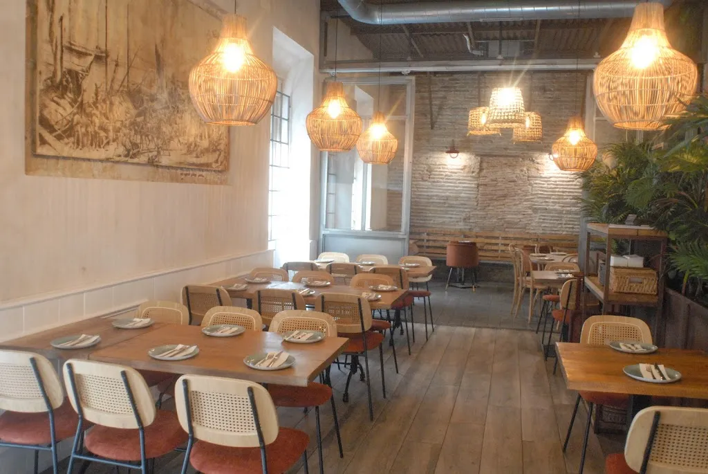 Bar Apolo restaurant in Puerto de Santa María El