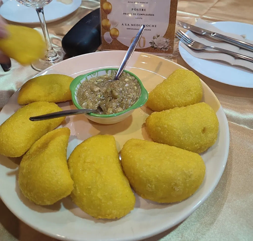 Claudia Canadas Husbands_Lupita Latin Food_Puerto de Santa María El_recensione