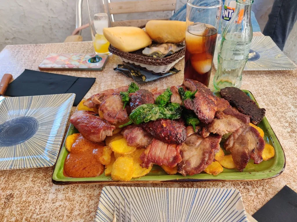 Menu_Bar Frasquito_Setenil de las Bodegas_image_9