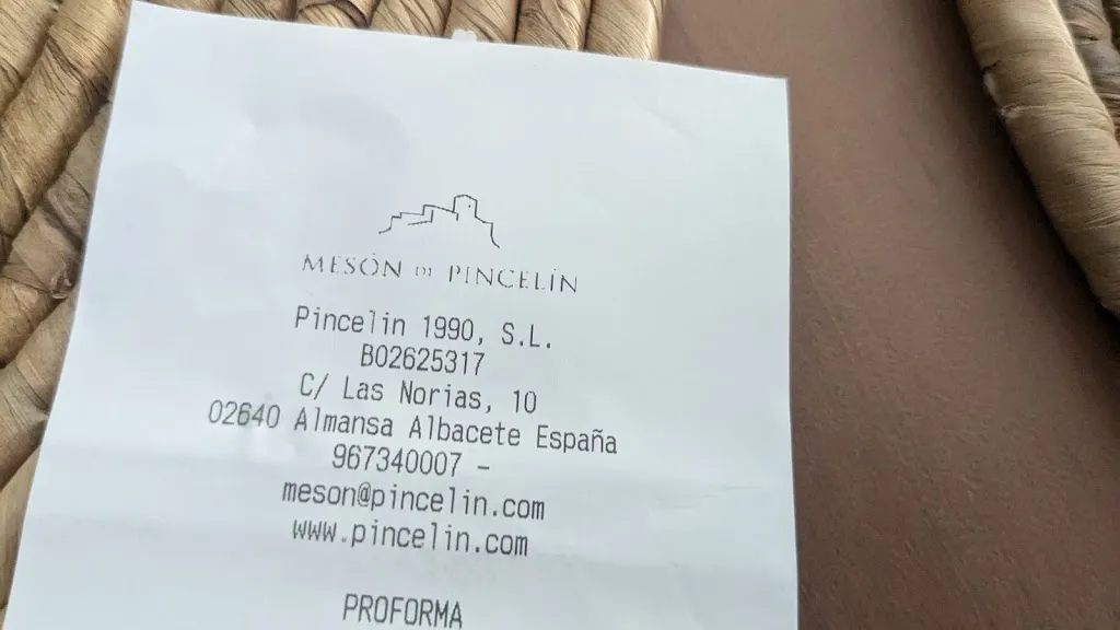 Tom Twiss_Mesón de Pincelín_Almansa_review