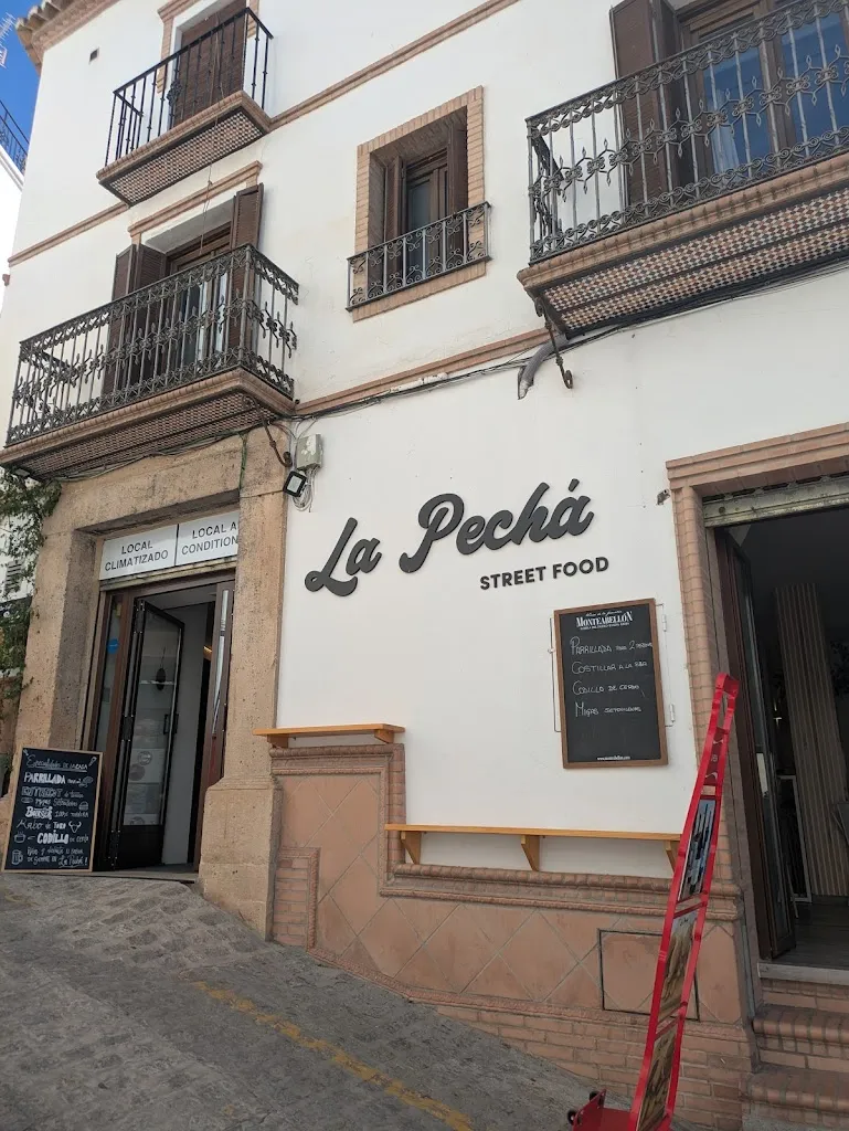 La Pechá Street Food_Setenil de las Bodegas_slider_image_3